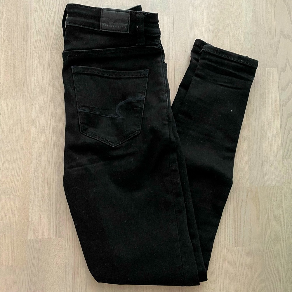 American Eagle Basic Denim High Rise Jet Black "Jegging" Jeans